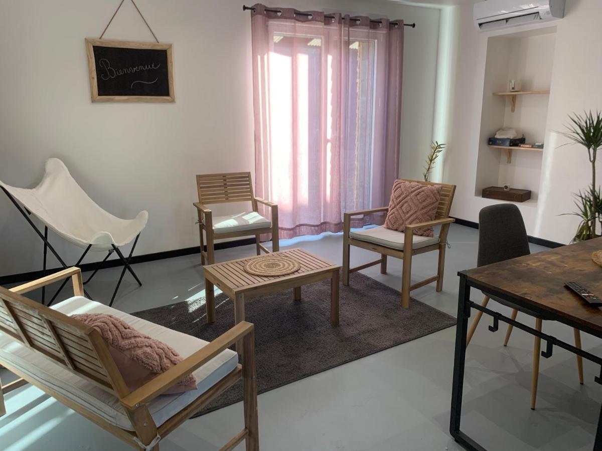 Aux Fines Bulles Gite Et Chambres D Hotes Neuve-Maison Экстерьер фото