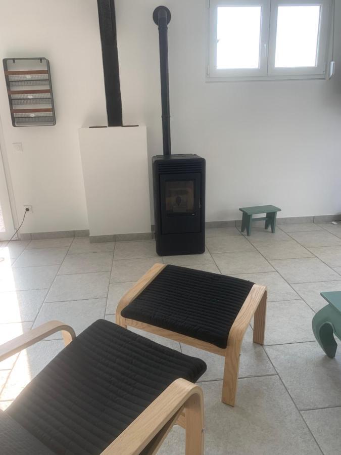 Aux Fines Bulles Gite Et Chambres D Hotes Neuve-Maison Экстерьер фото